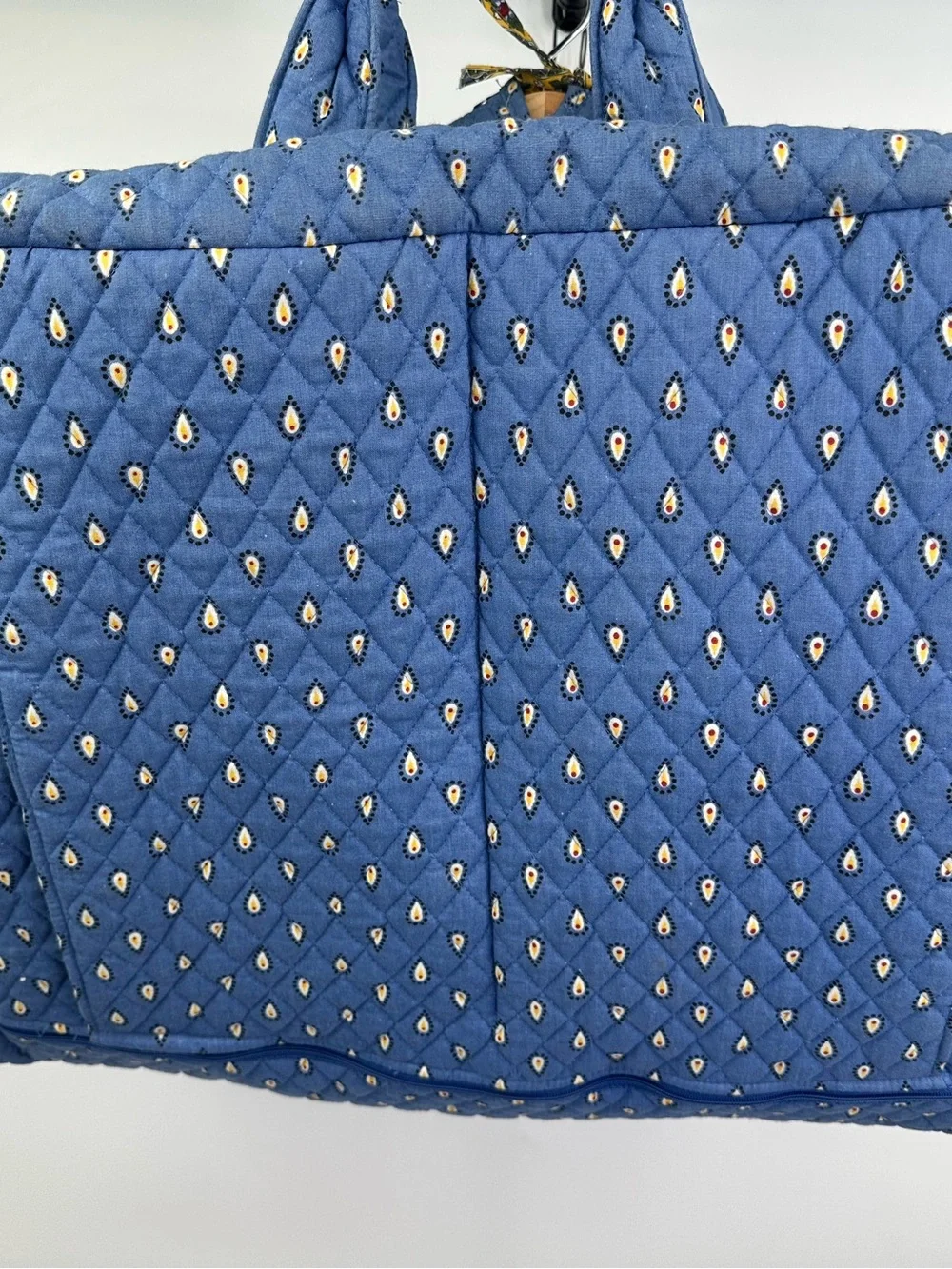 Vera Bradley VTG Garment Bag Travel Luggage Retired  French Blue Paisley Quilted